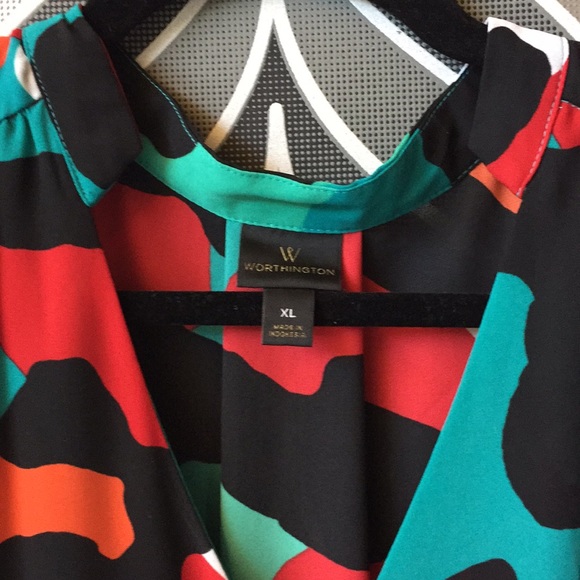 Button up sleeveless blouse - Picture 3 of 4